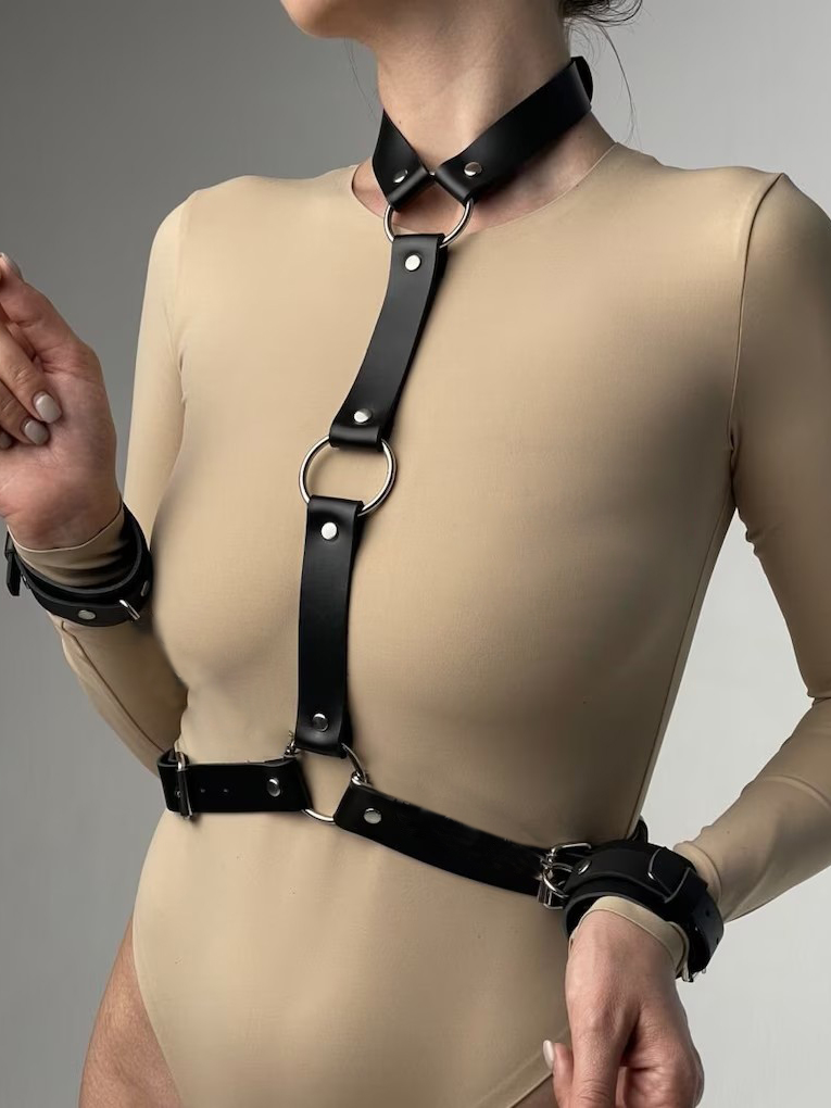 Garter Belt Set - 여성용 섹시 가죽 하네스 벨트와 수갑
